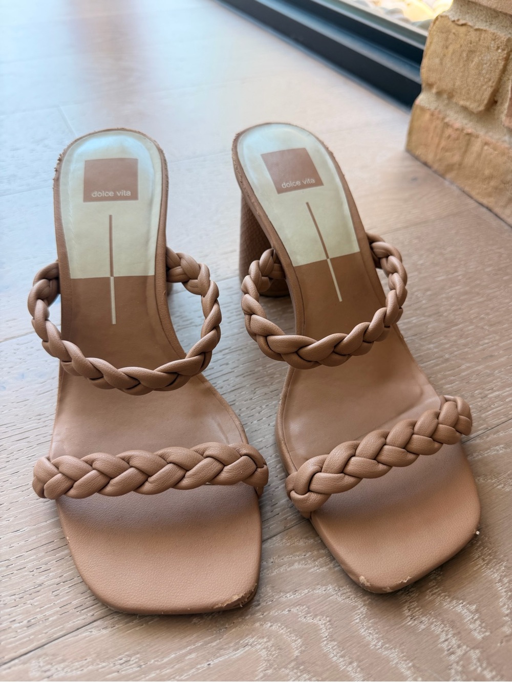 Dolce Vita Paily Braided Block Heel Mule Sandals 10m Cafe Stella